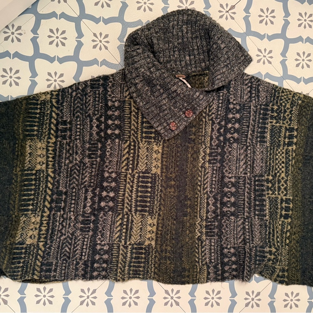 Free People Womens Alpaca Blend Willow Poncho Sweater Size XS Green Gray Knit